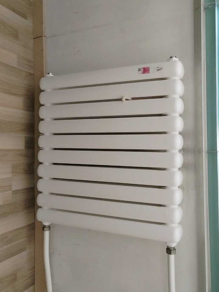 衛(wèi)生間暖氣片